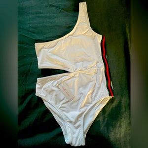 Stella Cove Girls bathing suit - brand new/never worn